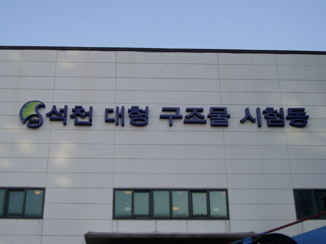 2000769922_aQmYTKfq_5b4d3eda6584462812ae0fd9761bf9ba8da1a05f.jpg 이미지크게보기